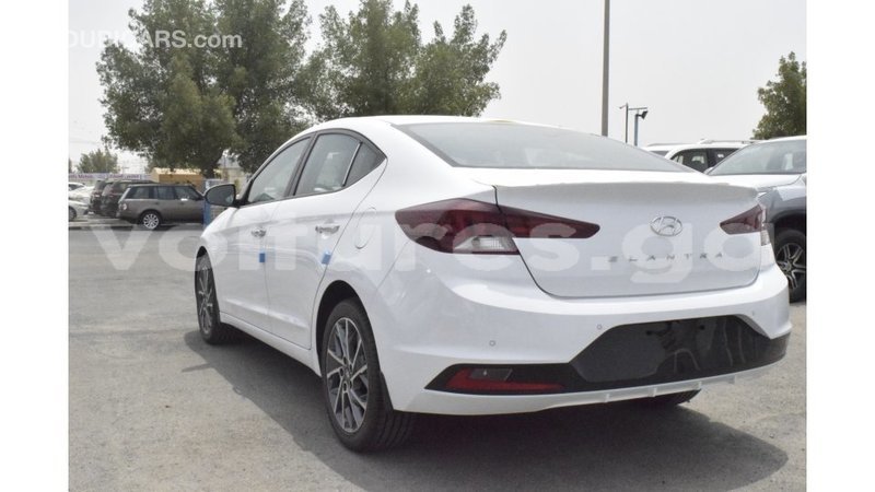 Big with watermark hyundai elantra estuaire import dubai 5270