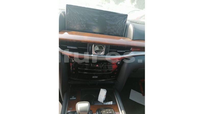 Big with watermark lexus lx estuaire import dubai 5280