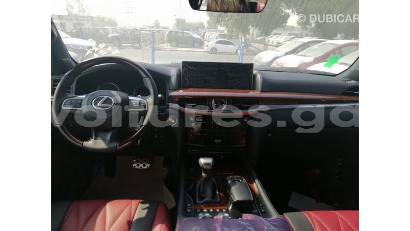 Big with watermark lexus lx estuaire import dubai 5280