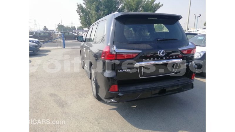 Big with watermark lexus lx estuaire import dubai 5280