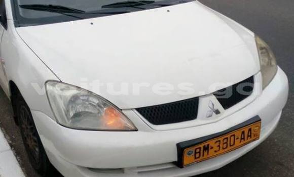 Acheter Occasion Voiture Mitsubishi Lancer Blanc à Libreville au Estuaire Acheter Occasion Voiture Mitsubishi Lancer Blanc à Libreville au Estuaire