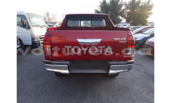 Acheter Import Voiture Toyota Hilux Rouge à Import - Dubai, Estuaire Acheter Import Voiture Toyota Hilux Rouge à Import - Dubai, Estuaire