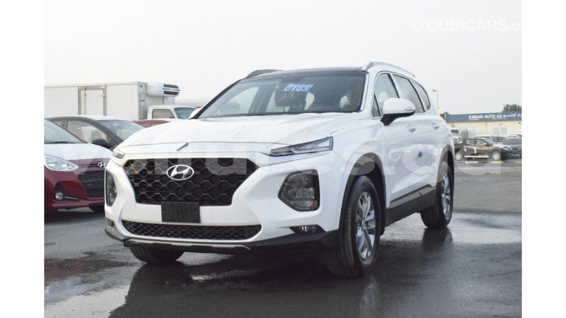 Big with watermark hyundai santa fe estuaire import dubai 5286