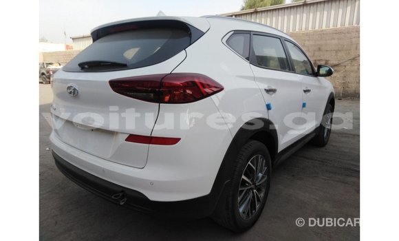 Acheter Import Voiture Hyundai Tucson Blanc à Import - Dubai, Estuaire Acheter Import Voiture Hyundai Tucson Blanc à Import - Dubai, Estuaire
