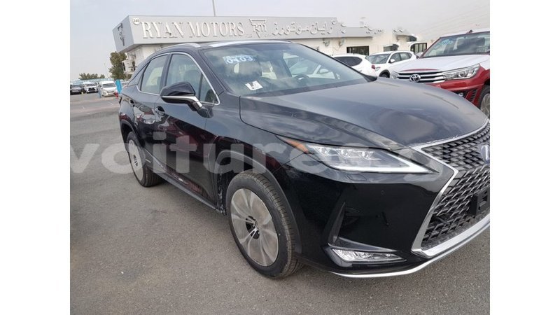 Big with watermark lexus ct estuaire import dubai 5290