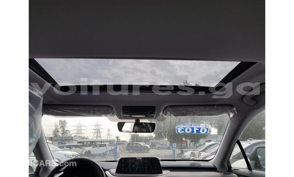 Acheter Import Voiture Lexus CT Noir à Import - Dubai, Estuaire Acheter Import Voiture Lexus CT Noir à Import - Dubai, Estuaire