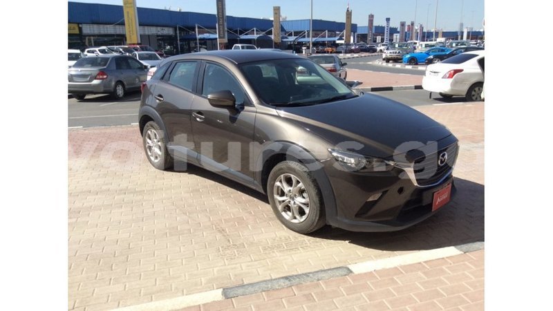 Big with watermark mazda 3 estuaire import dubai 5292