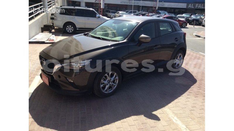 Big with watermark mazda 3 estuaire import dubai 5292