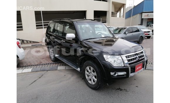 Acheter Import Voiture Mitsubishi Pajero Noir à Import - Dubai, Estuaire Acheter Import Voiture Mitsubishi Pajero Noir à Import - Dubai, Estuaire