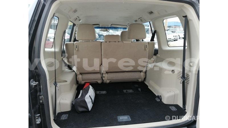 Big with watermark mitsubishi pajero estuaire import dubai 5294