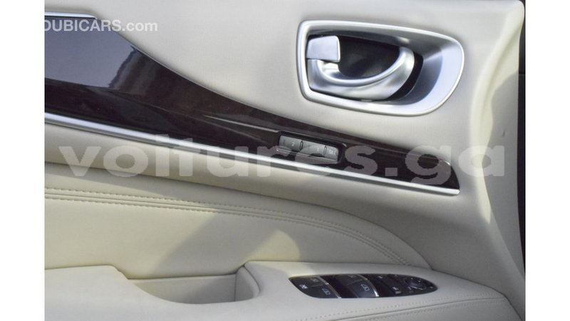 Big with watermark infiniti ex estuaire import dubai 5299