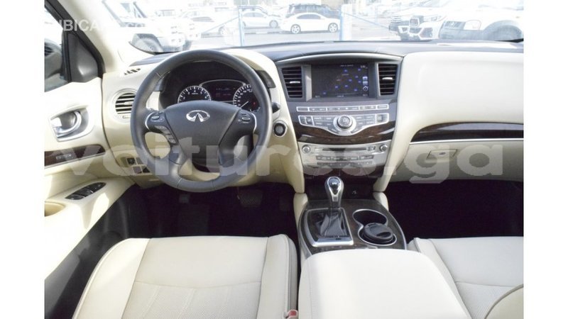 Big with watermark infiniti ex estuaire import dubai 5299