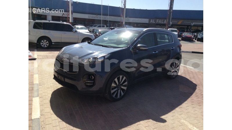 Big with watermark kia sportage estuaire import dubai 5301