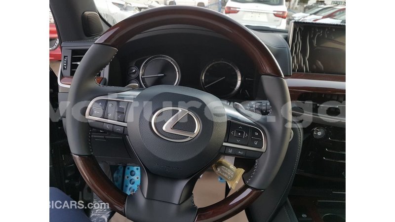 Big with watermark lexus lx estuaire import dubai 5309