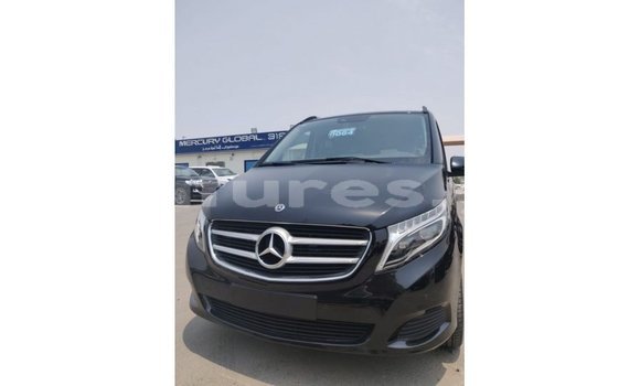 Acheter Import Voiture Mercedes-Benz 250 Noir à Import - Dubai, Estuaire Acheter Import Voiture Mercedes-Benz 250 Noir à Import - Dubai, Estuaire