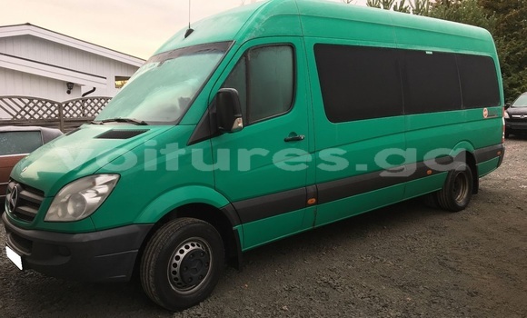 Acheter Occasion Utilitaire Mercedes‒Benz Sprinter Vert à Masuku (Franceville), Haut-Ogooué