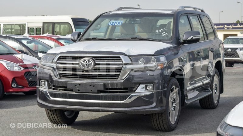 Big with watermark toyota land cruiser estuaire import dubai 5315