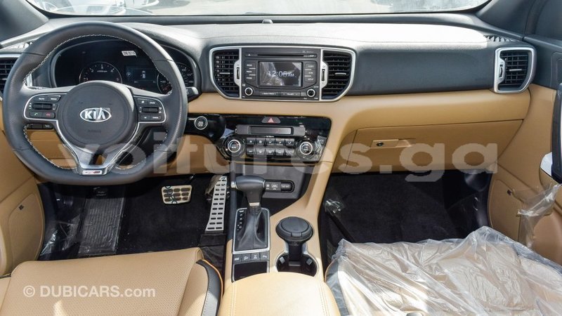 Big with watermark kia sportage estuaire import dubai 5316