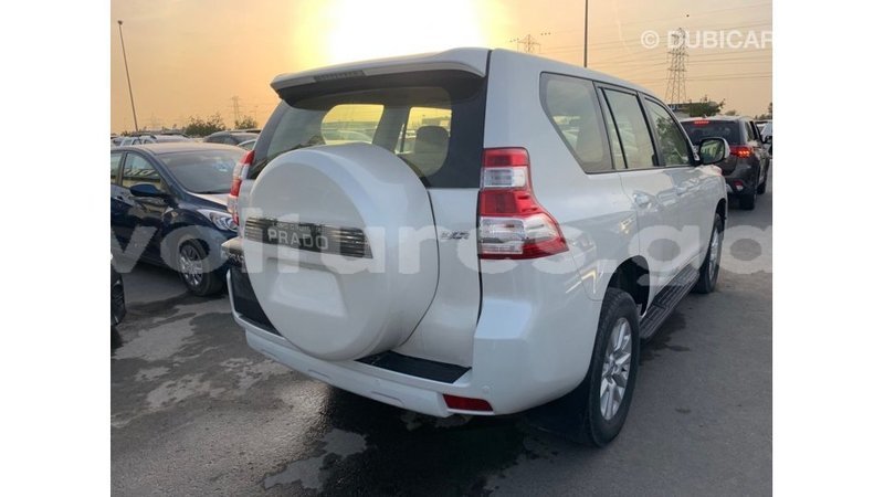 Big with watermark toyota prado estuaire import dubai 5317