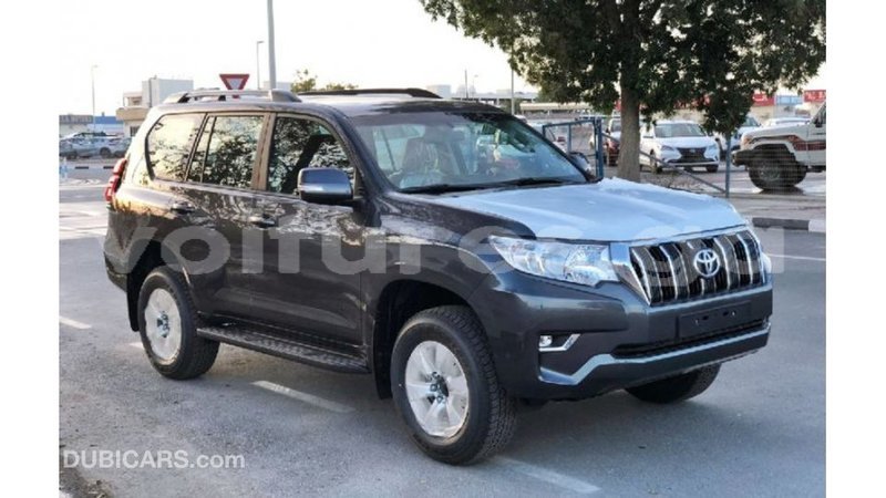 Big with watermark toyota prado estuary import dubai 5325