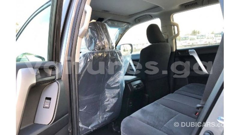 Big with watermark toyota prado estuary import dubai 5325