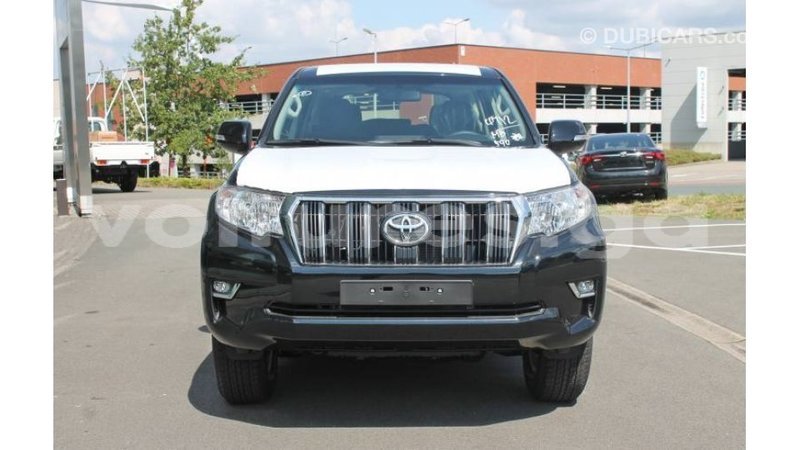 Big with watermark toyota prado estuaire import dubai 5335