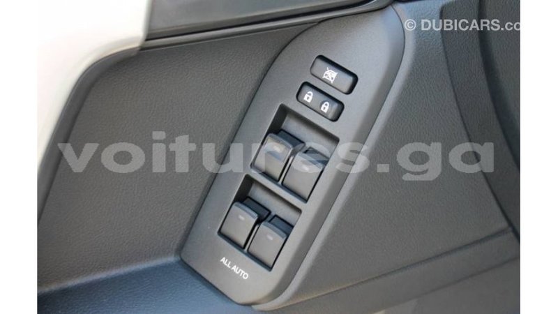 Big with watermark toyota prado estuaire import dubai 5335