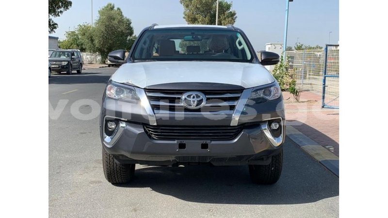 Big with watermark toyota fortuner estuaire import dubai 5337