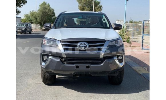 Acheter Import Voiture Toyota Fortuner Autre à Import - Dubai, Estuaire Acheter Import Voiture Toyota Fortuner Autre à Import - Dubai, Estuaire