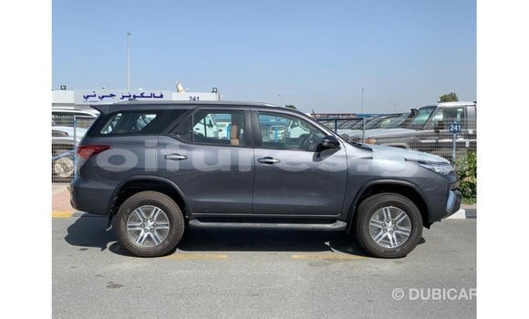 Acheter Import Voiture Toyota Fortuner Autre à Import - Dubai, Estuaire Acheter Import Voiture Toyota Fortuner Autre à Import - Dubai, Estuaire
