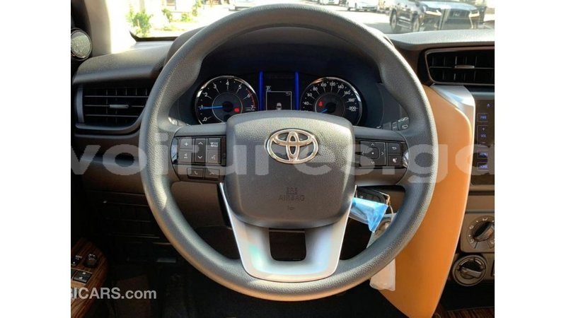Big with watermark toyota fortuner estuaire import dubai 5337