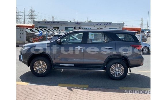 Acheter Import Voiture Toyota Fortuner Autre à Import - Dubai, Estuaire Acheter Import Voiture Toyota Fortuner Autre à Import - Dubai, Estuaire