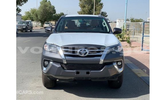 Acheter Import Voiture Toyota Fortuner Autre à Import - Dubai, Estuaire Acheter Import Voiture Toyota Fortuner Autre à Import - Dubai, Estuaire