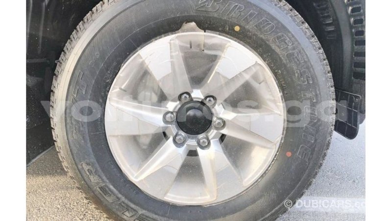 Big with watermark toyota prado estuaire import dubai 5338