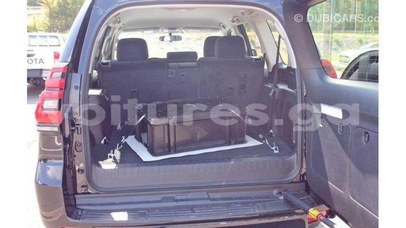 Big with watermark toyota prado estuary import dubai 5339