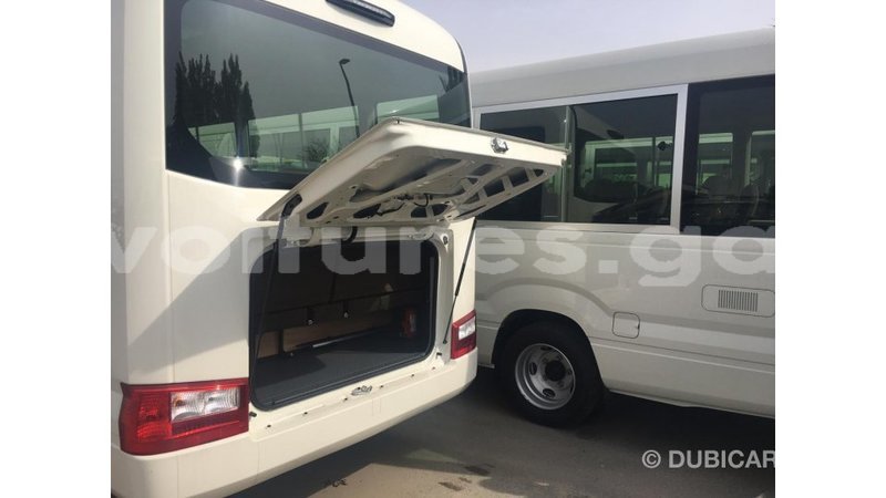 Big with watermark toyota coaster estuaire import dubai 5343