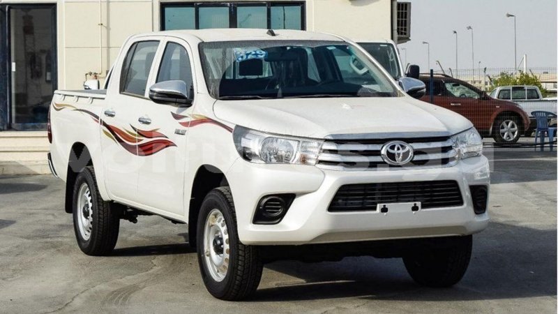 Big with watermark toyota hilux estuary import dubai 5346