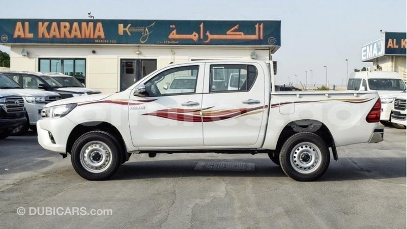 Big with watermark toyota hilux estuary import dubai 5346