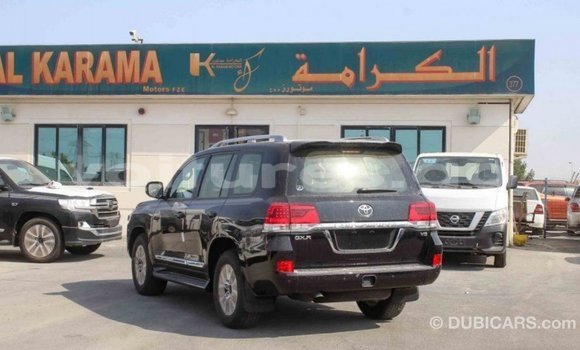 Acheter Import Voiture Toyota Land Cruiser Noir à Import - Dubai, Estuaire Acheter Import Voiture Toyota Land Cruiser Noir à Import - Dubai, Estuaire