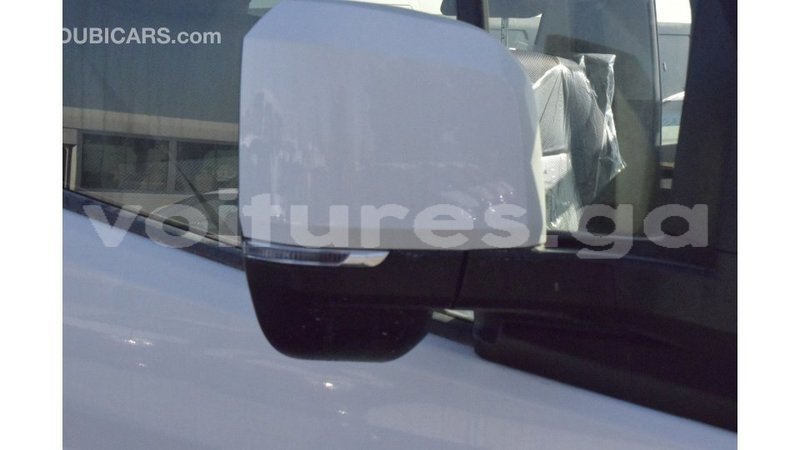 Big with watermark toyota hiace estuary import dubai 5351