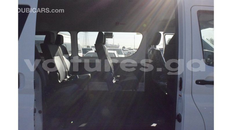 Big with watermark toyota hiace estuary import dubai 5351