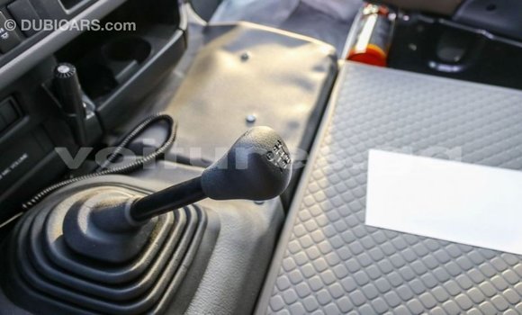 Sayi Imported Toyota Coaster White Mota in Import - Dubai a estuary Sayi Imported Toyota Coaster White Mota in Import - Dubai a estuary