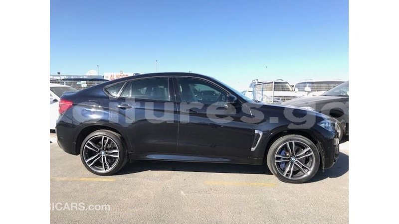 Big with watermark bmw x6 estuary import dubai 5361