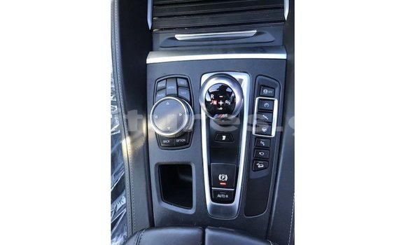 Acheter Import Voiture BMW X6 Bleu à Import - Dubai, Estuaire Acheter Import Voiture BMW X6 Bleu à Import - Dubai, Estuaire