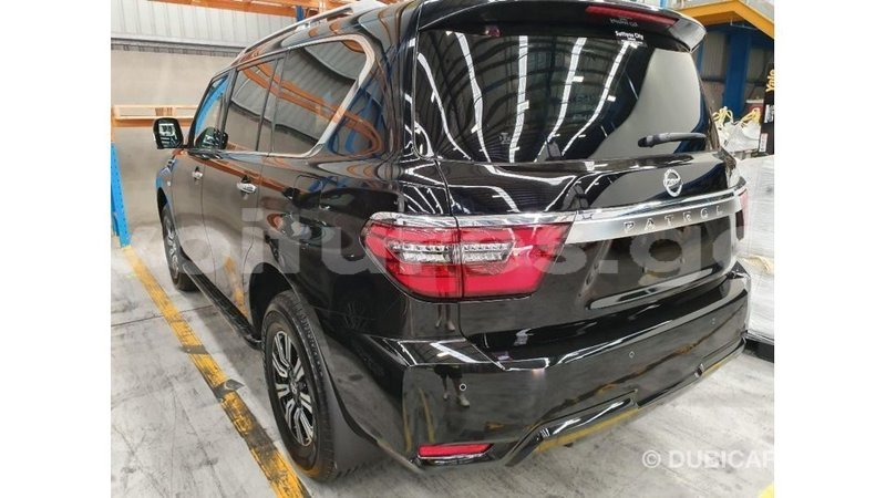 Big with watermark nissan patrol estuary import dubai 5362