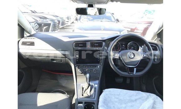 Acheter Import Voiture Volkswagen Golf Blanc à Import - Dubai, Estuaire Acheter Import Voiture Volkswagen Golf Blanc à Import - Dubai, Estuaire