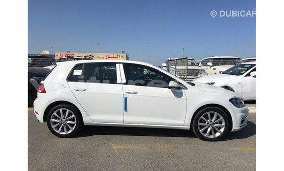Acheter Import Voiture Volkswagen Golf Blanc à Import - Dubai, Estuaire Acheter Import Voiture Volkswagen Golf Blanc à Import - Dubai, Estuaire