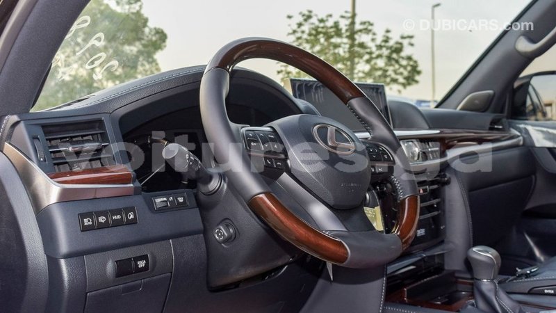 Big with watermark lexus lx estuaire import dubai 5365