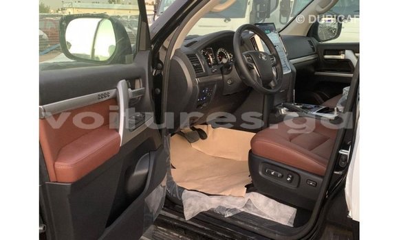 Buy Import Toyota Land Cruiser Black Car in Import - Dubai in Estuary Buy Import Toyota Land Cruiser Black Car in Import - Dubai in Estuary
