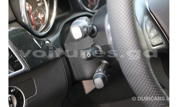 Acheter Import Voiture Mercedes-Benz 190 Noir à Import - Dubai, Estuaire Acheter Import Voiture Mercedes-Benz 190 Noir à Import - Dubai, Estuaire